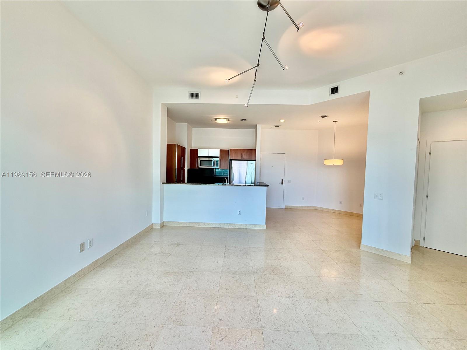 300 S Biscayne Blvd PH-3805