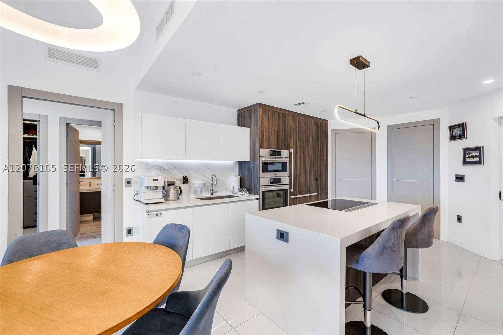 851 NE 1st Ave 1408