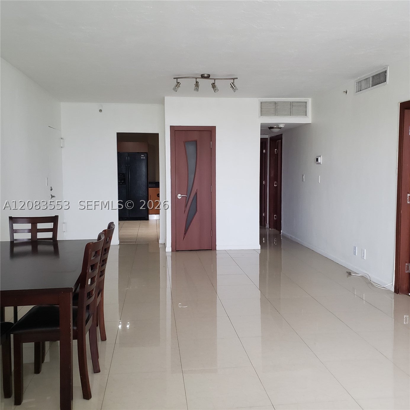 3001 S Ocean Dr 527