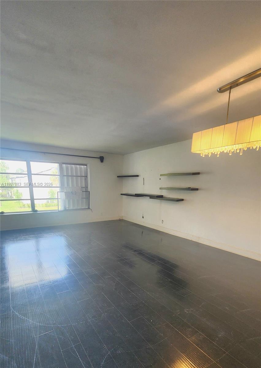 SPRING CREEK CONDO APARTM - Residential