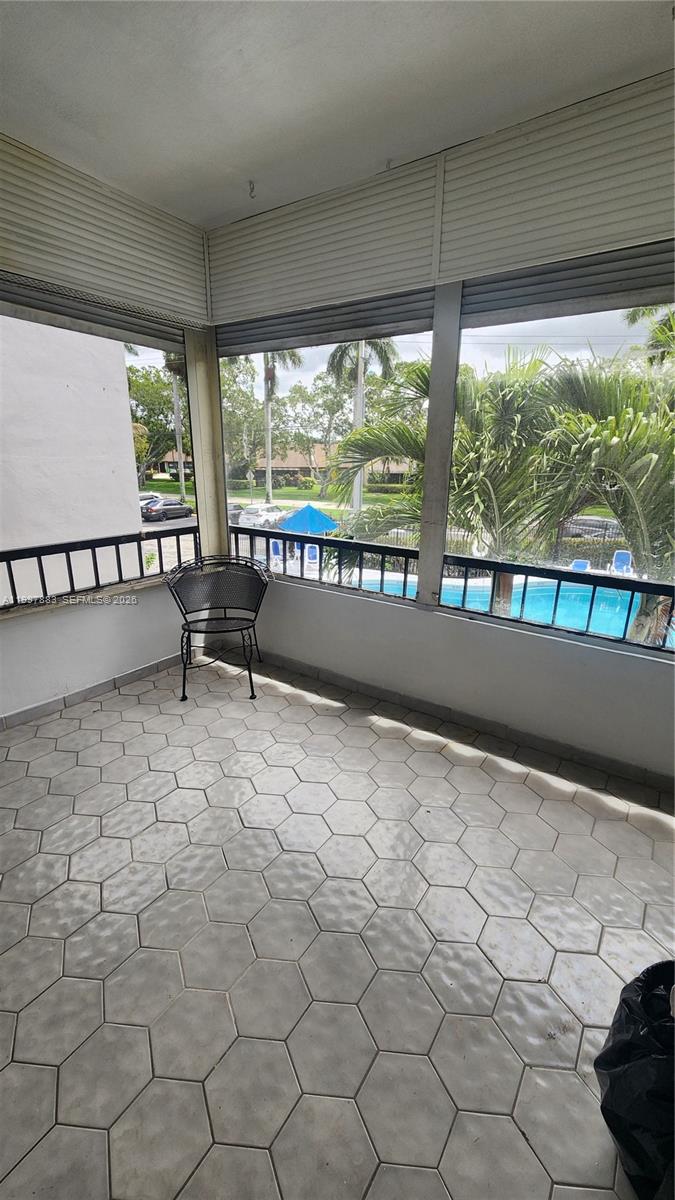 SPRING CREEK CONDO APARTM - Residential