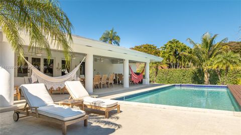 Photo of 13303 SW 58th Ave #13303, Pinecrest, FL 33156 (MLS # A11999946)