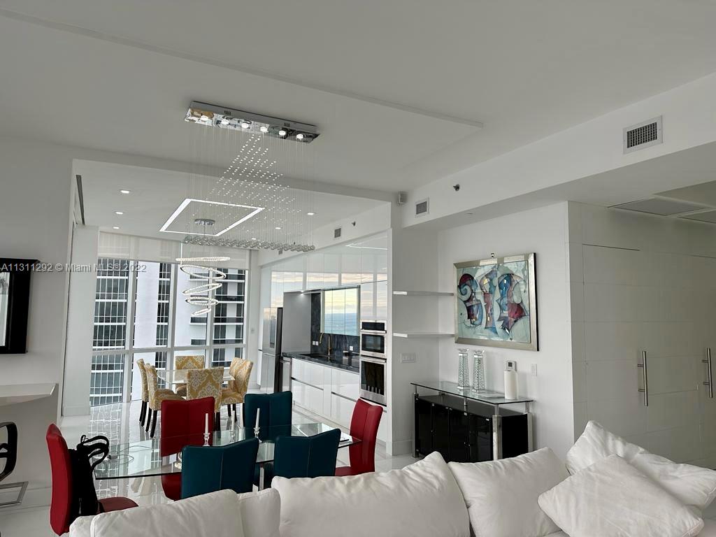 TDR TOWER I CONDO - Residential Lease