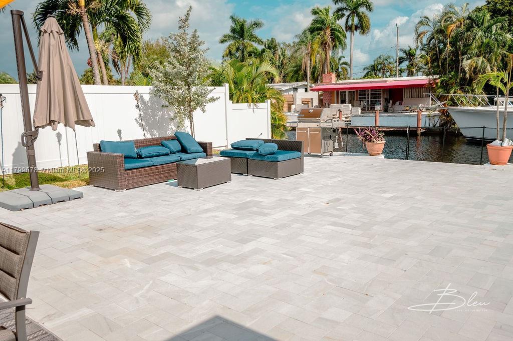 2506 Bimini Ln