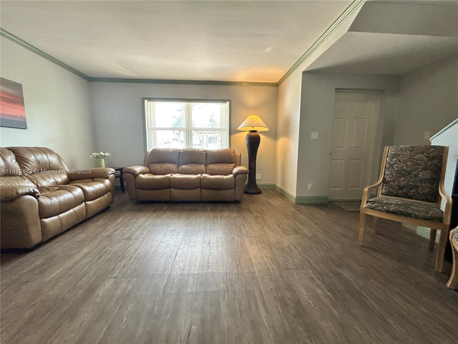 HOLLYWOOD BEACH - Residential Lease