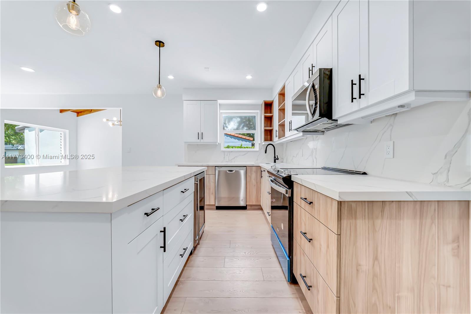 29 NE 106th St