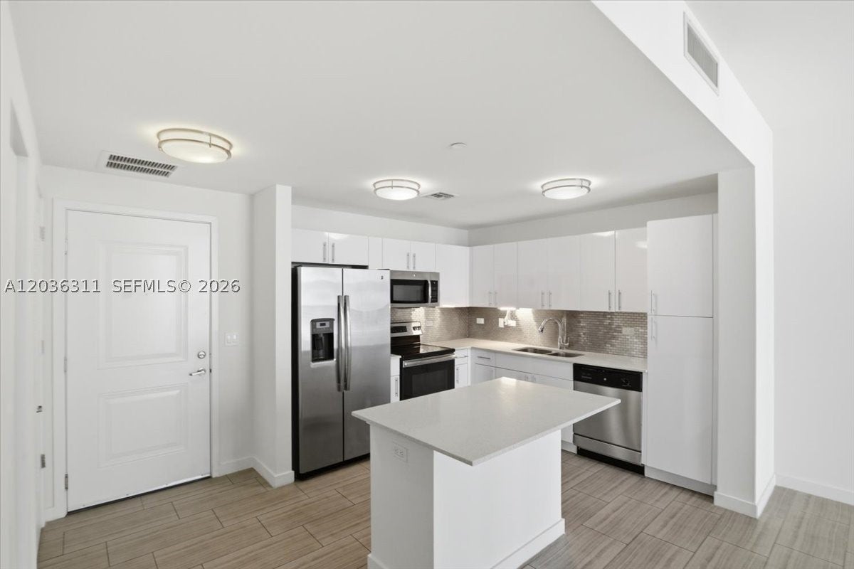 1776 Polk St