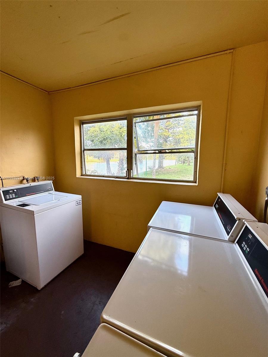 BISC LAKE GARDENS NO 2 BL - Residential Lease