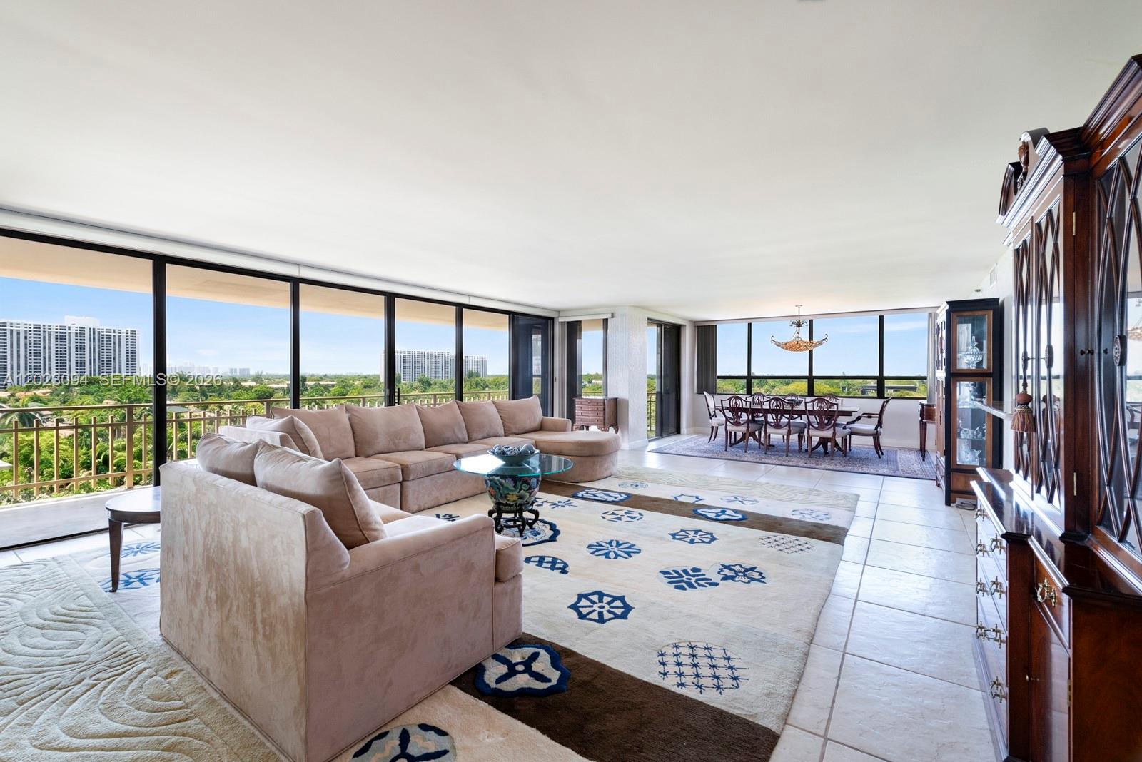 JOCKEY CLUB III CONDO - Residential