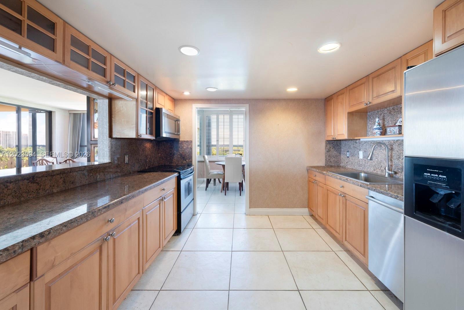 JOCKEY CLUB III CONDO - Residential