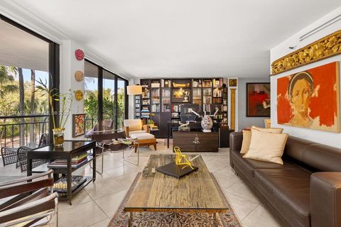 2843 S Bayshore Dr 4B Miami FL 33133