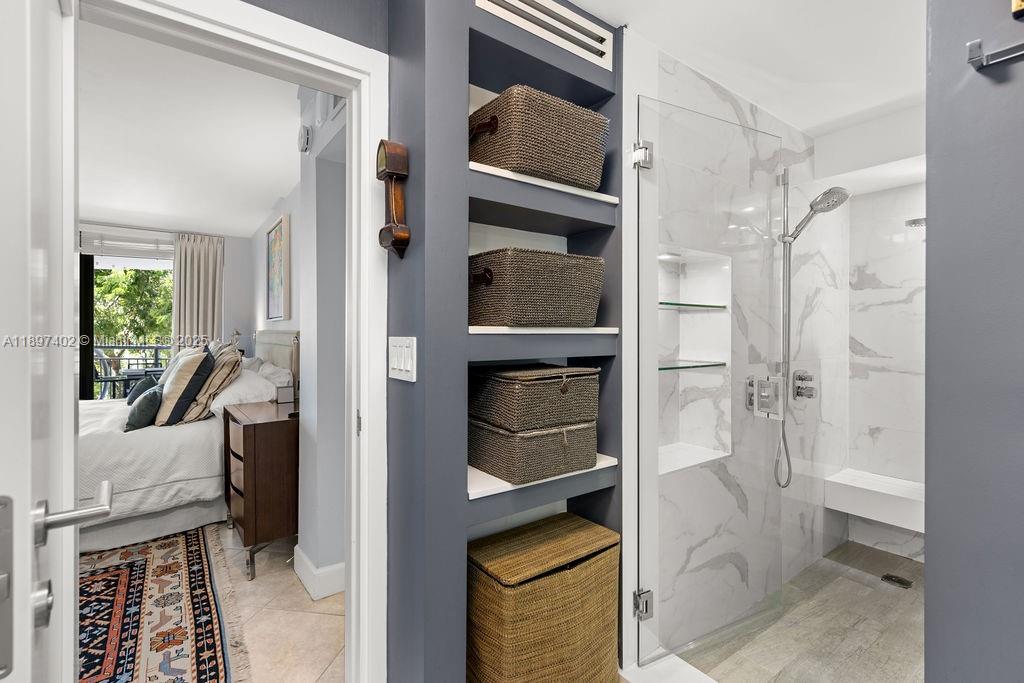 GROVE TOWERS CONDO - Residential Lease