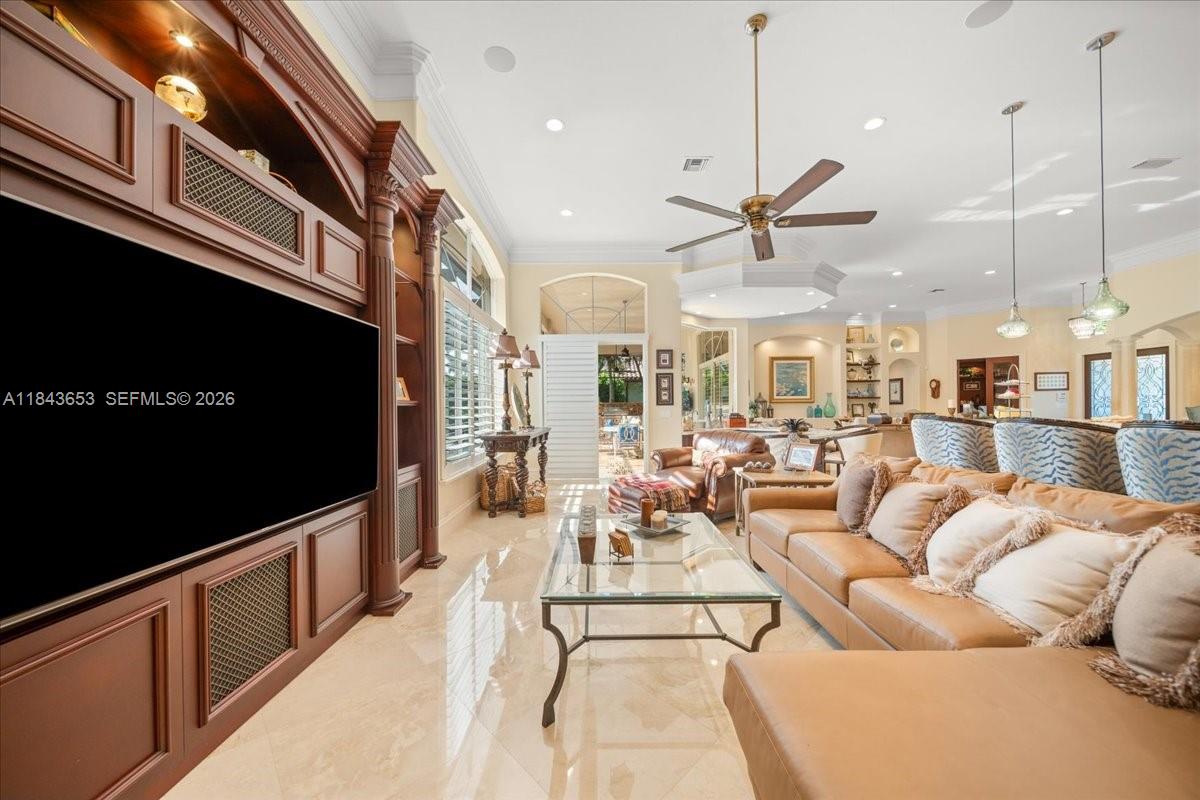 Pelican landing - Residential