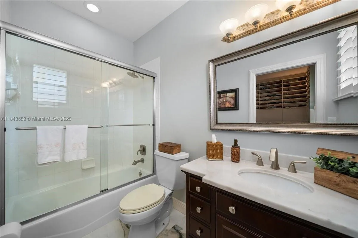 Weston, Florida, 33327, United States, 4 Bedrooms Bedrooms, ,5 BathroomsBathrooms,Residential,Active,1898059