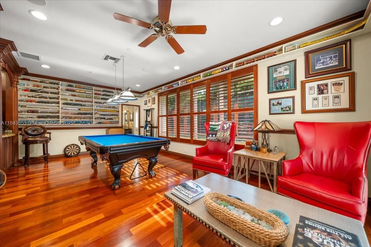 Weston, Florida, 33327, United States, 4 Bedrooms Bedrooms, ,5 BathroomsBathrooms,Residential,Active,1898059