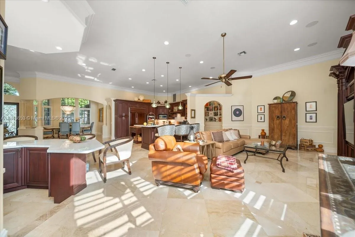 Weston, Florida, 33327, United States, 4 Bedrooms Bedrooms, ,5 BathroomsBathrooms,Residential,Active,1898059