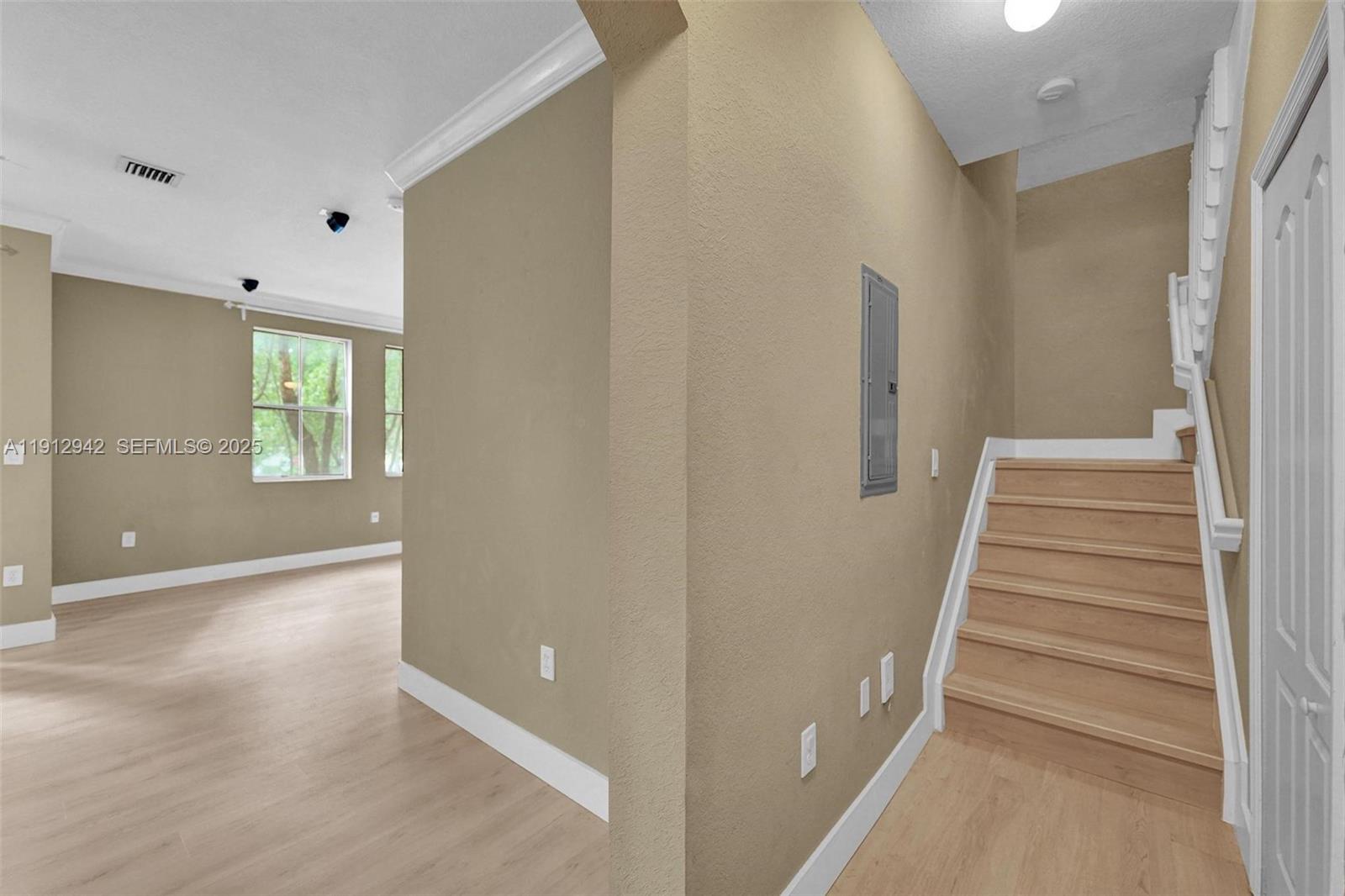 COURTYARDS AT JACARANDA C - Residential