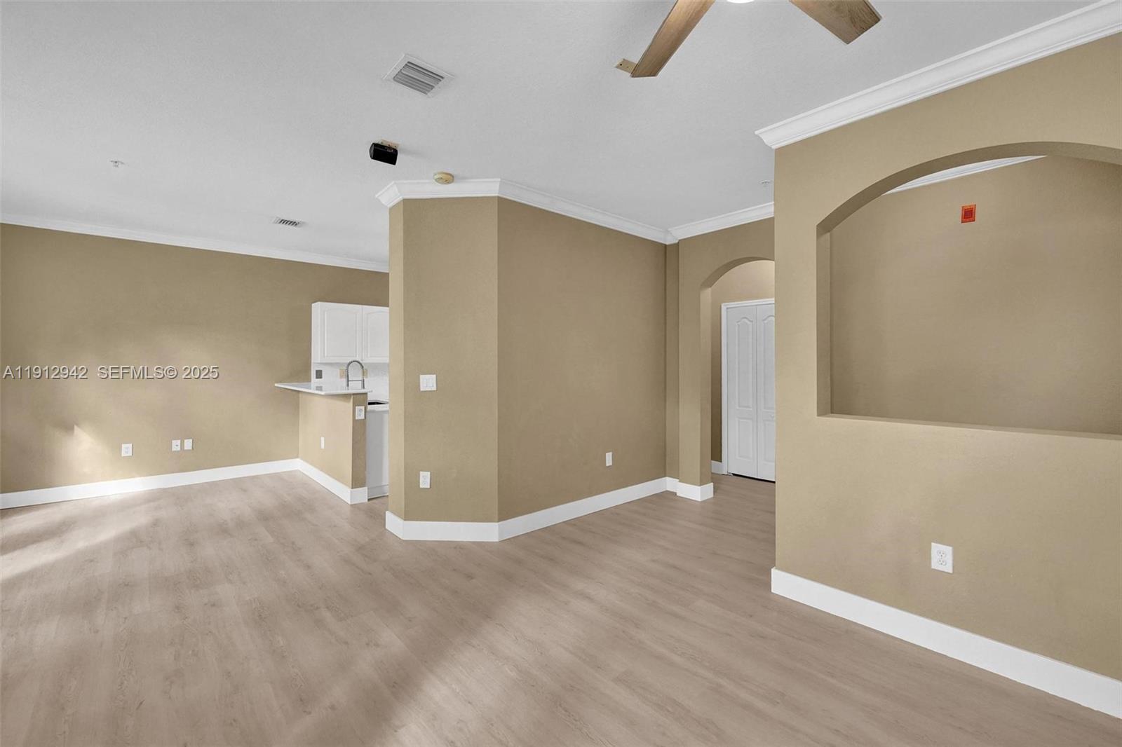 COURTYARDS AT JACARANDA C - Residential