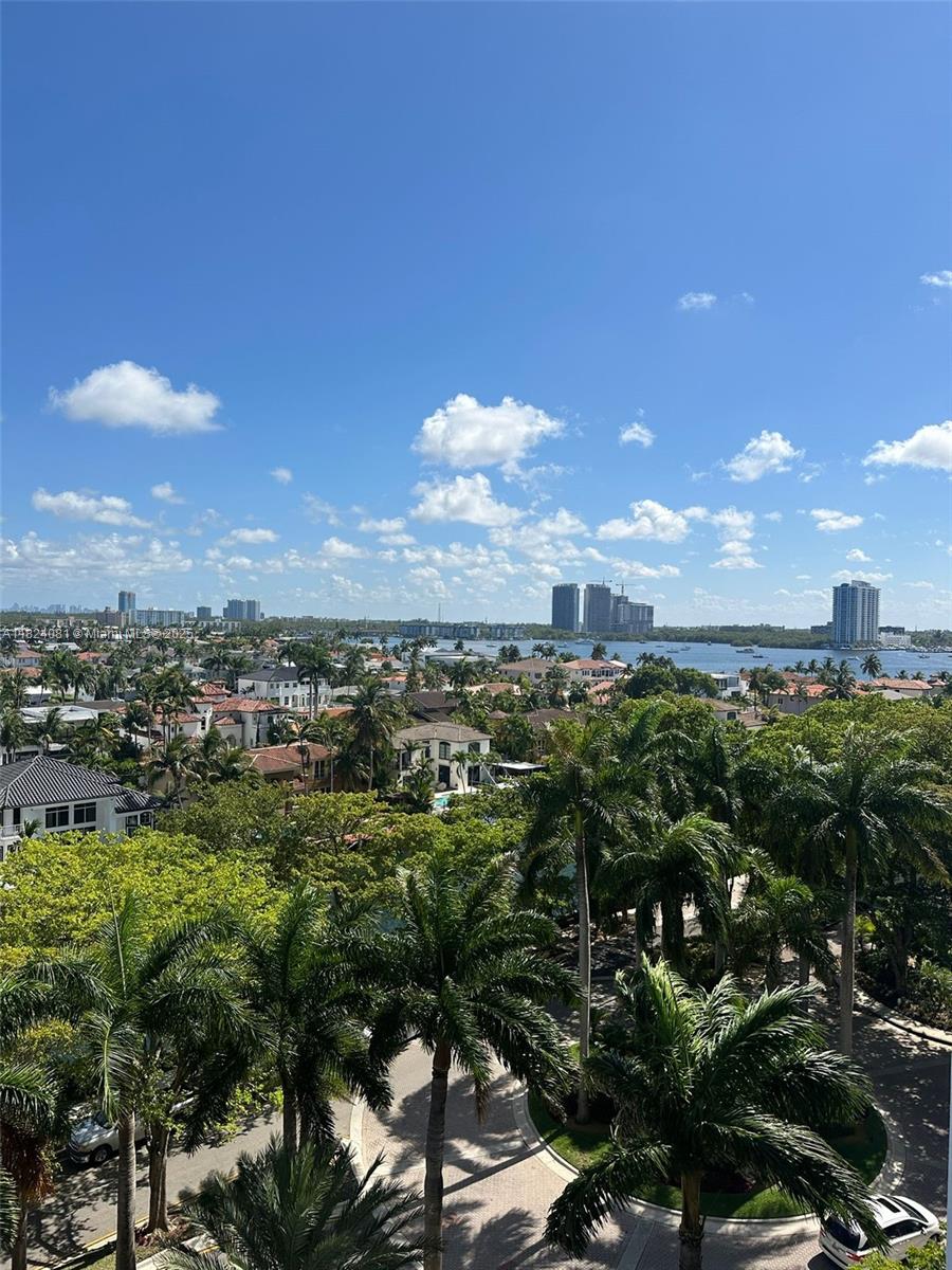 Property for Sale at 2000 Island Blvd 808, Aventura, Miami-Dade County, Florida - Bedrooms: 2 
Bathrooms: 2  - $675,000