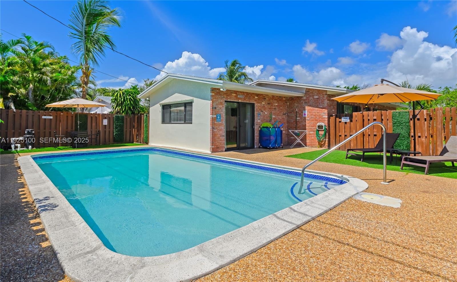 PINE CREST AMENDED PLAT - Residential Lease