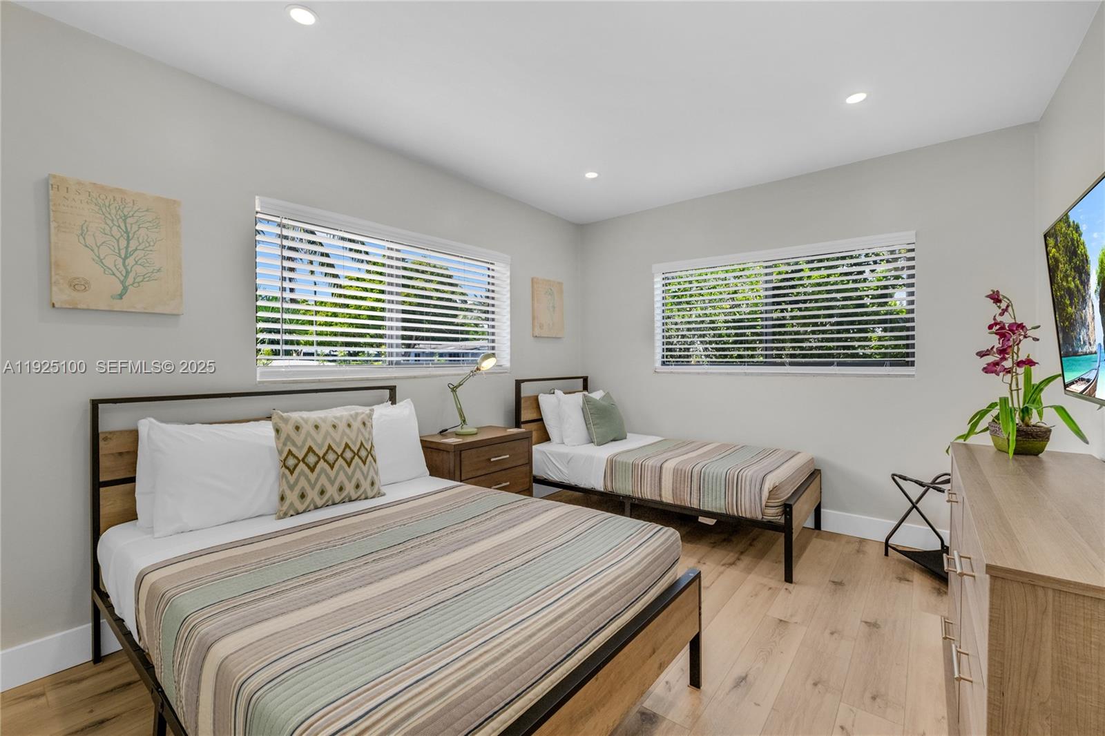 PINE CREST AMENDED PLAT - Residential Lease