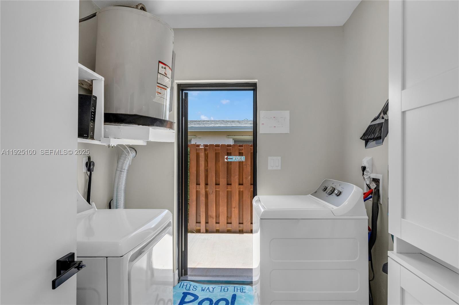 PINE CREST AMENDED PLAT - Residential Lease