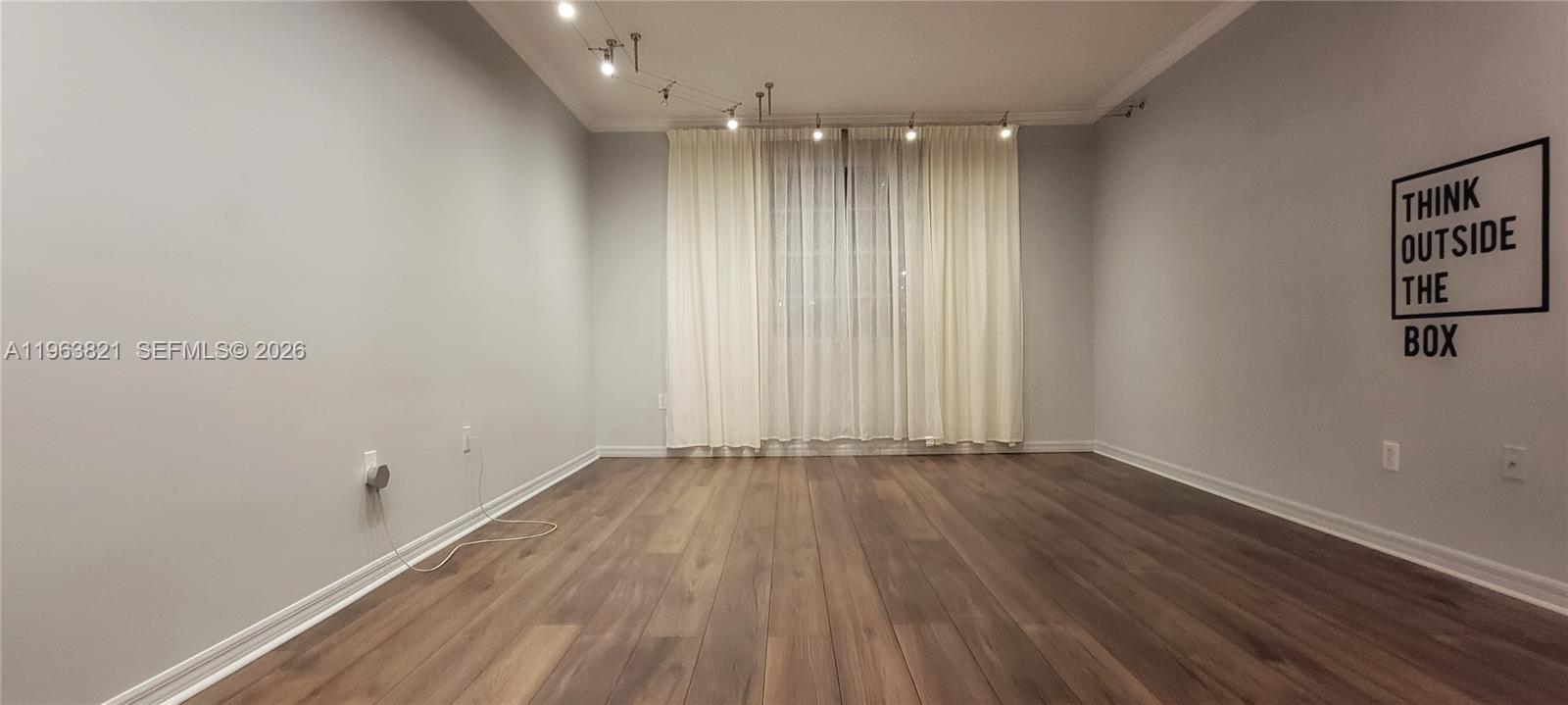 AVENTI AT AVENTURA CONDO - Residential Lease