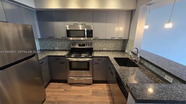 AVENTI AT AVENTURA CONDO - Residential Lease