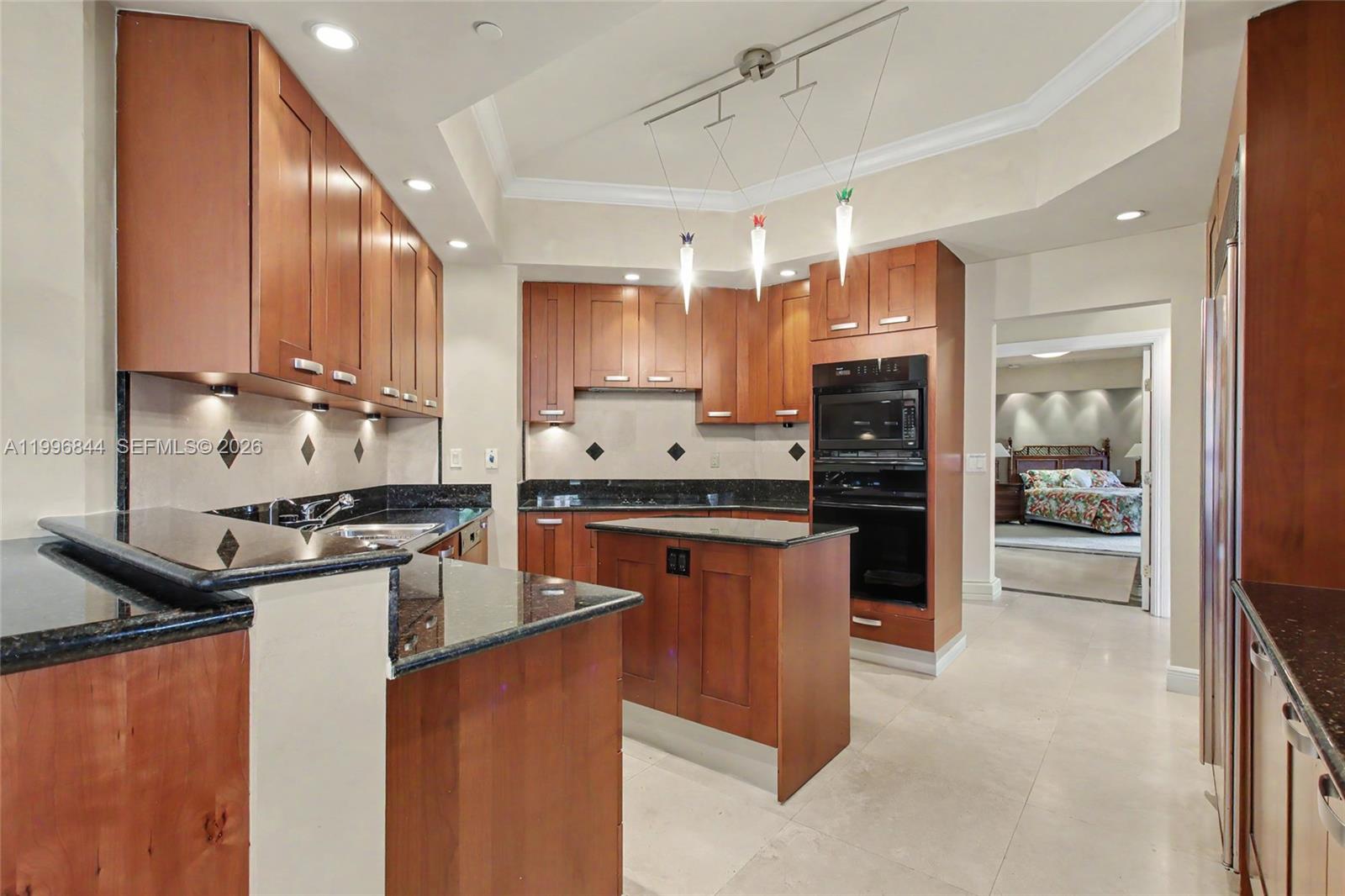 THE GABLES CONDO - Residential