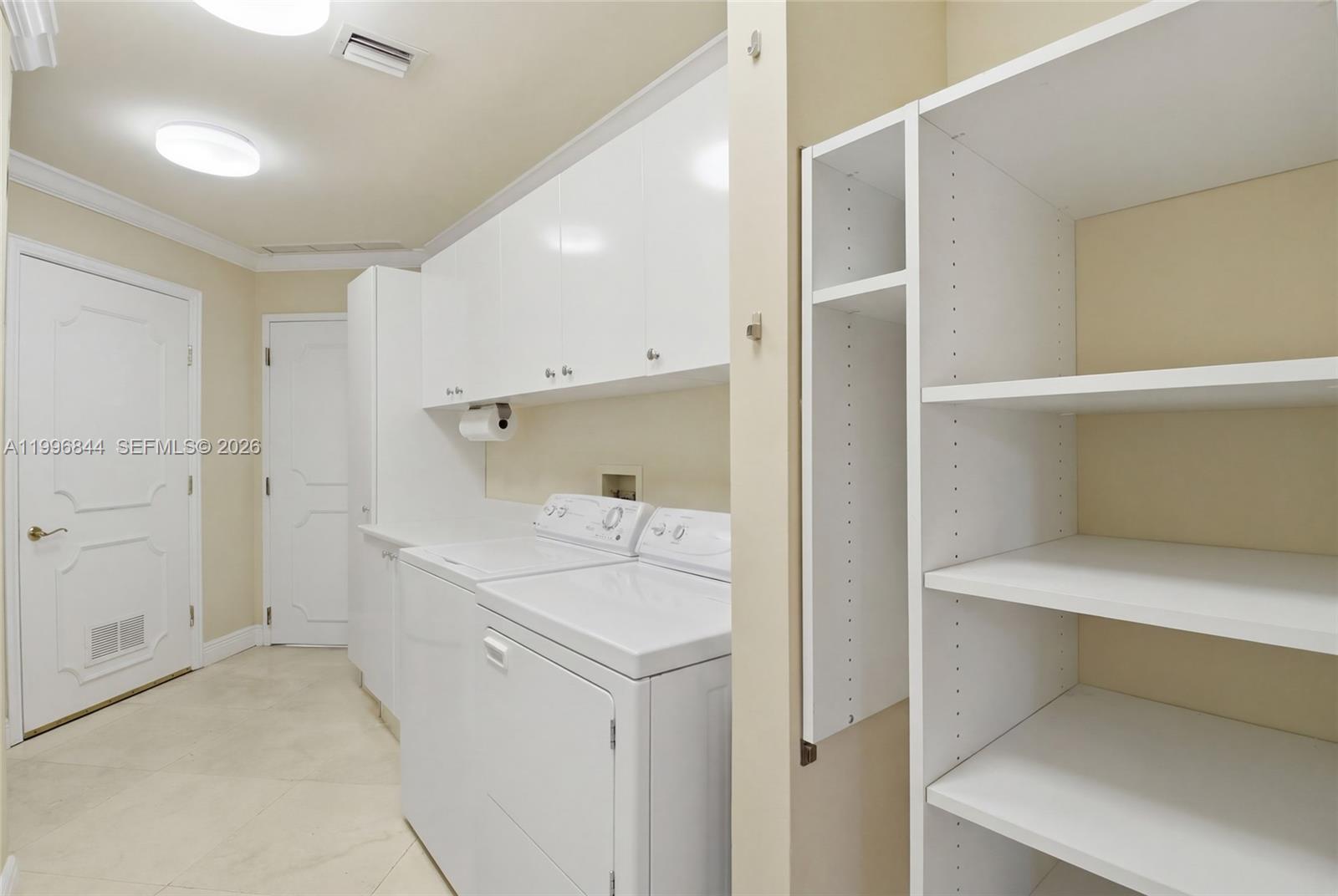 THE GABLES CONDO - Residential