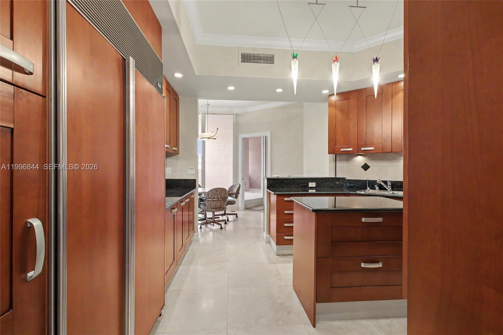 THE GABLES CONDO - Residential