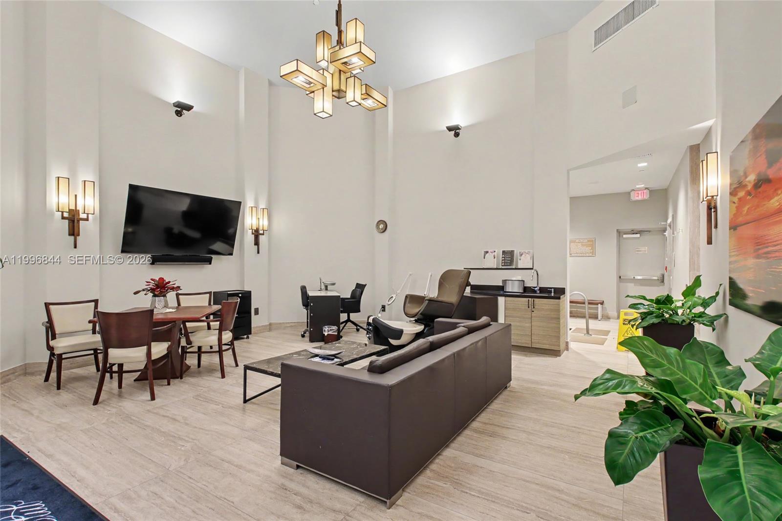 THE GABLES CONDO - Residential