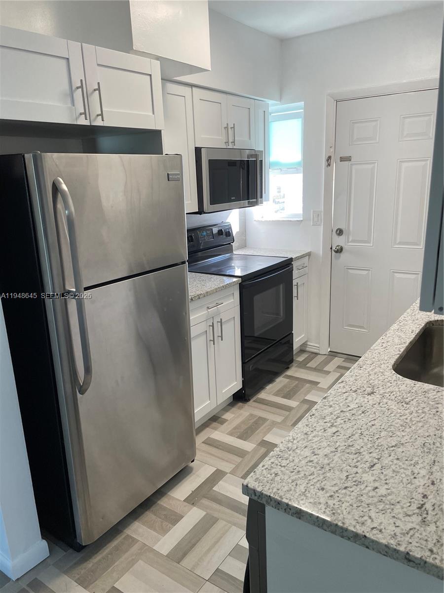 1840 S Treasure Dr 15