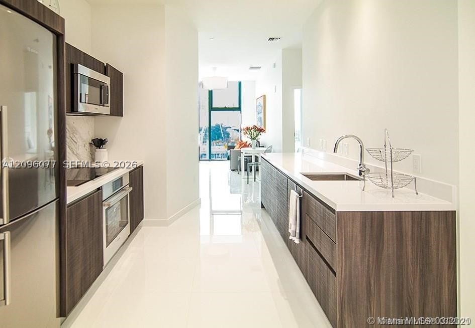 851 NE 1st Ave 510
