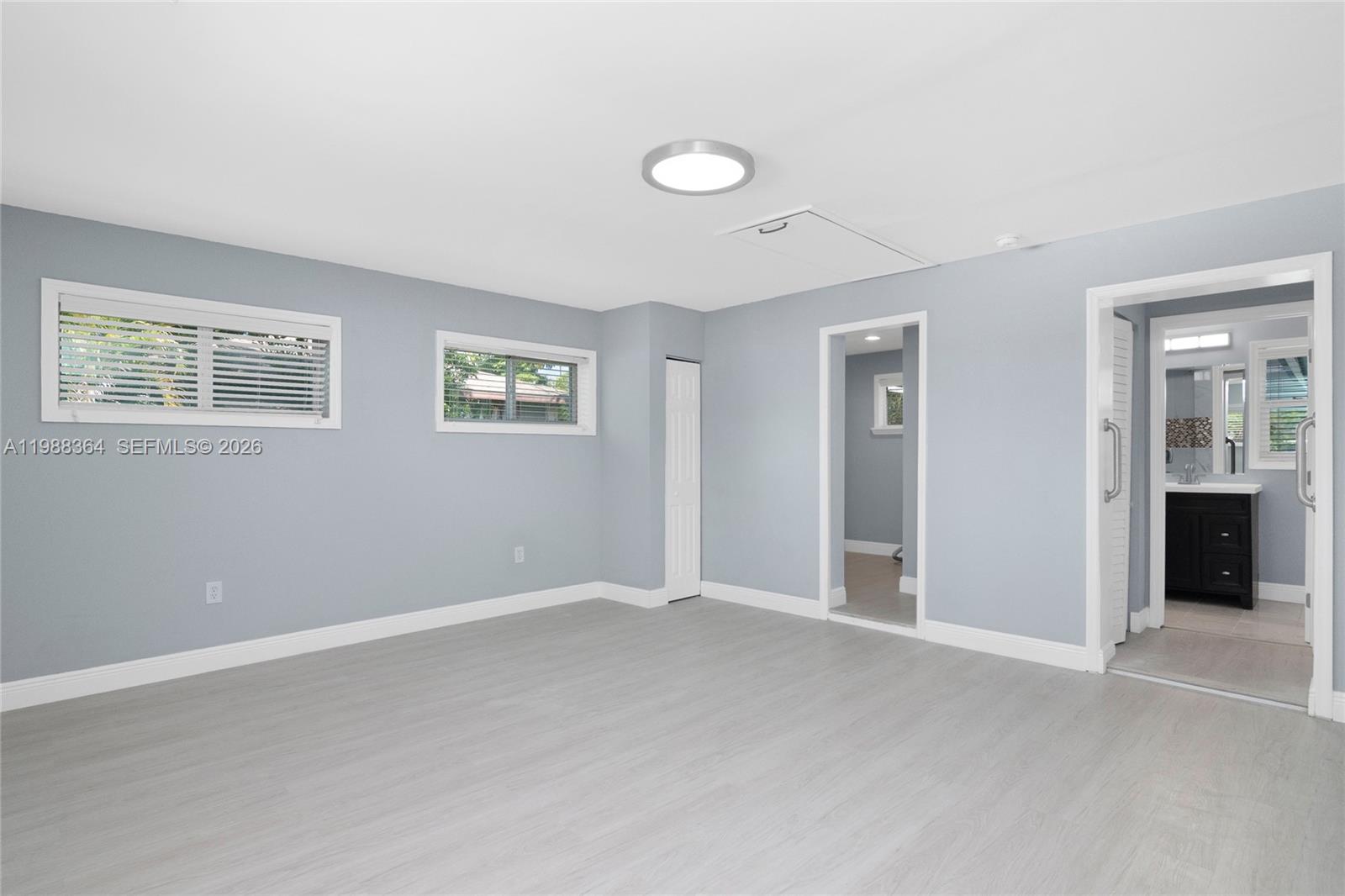 LINDA LOMA - Residential