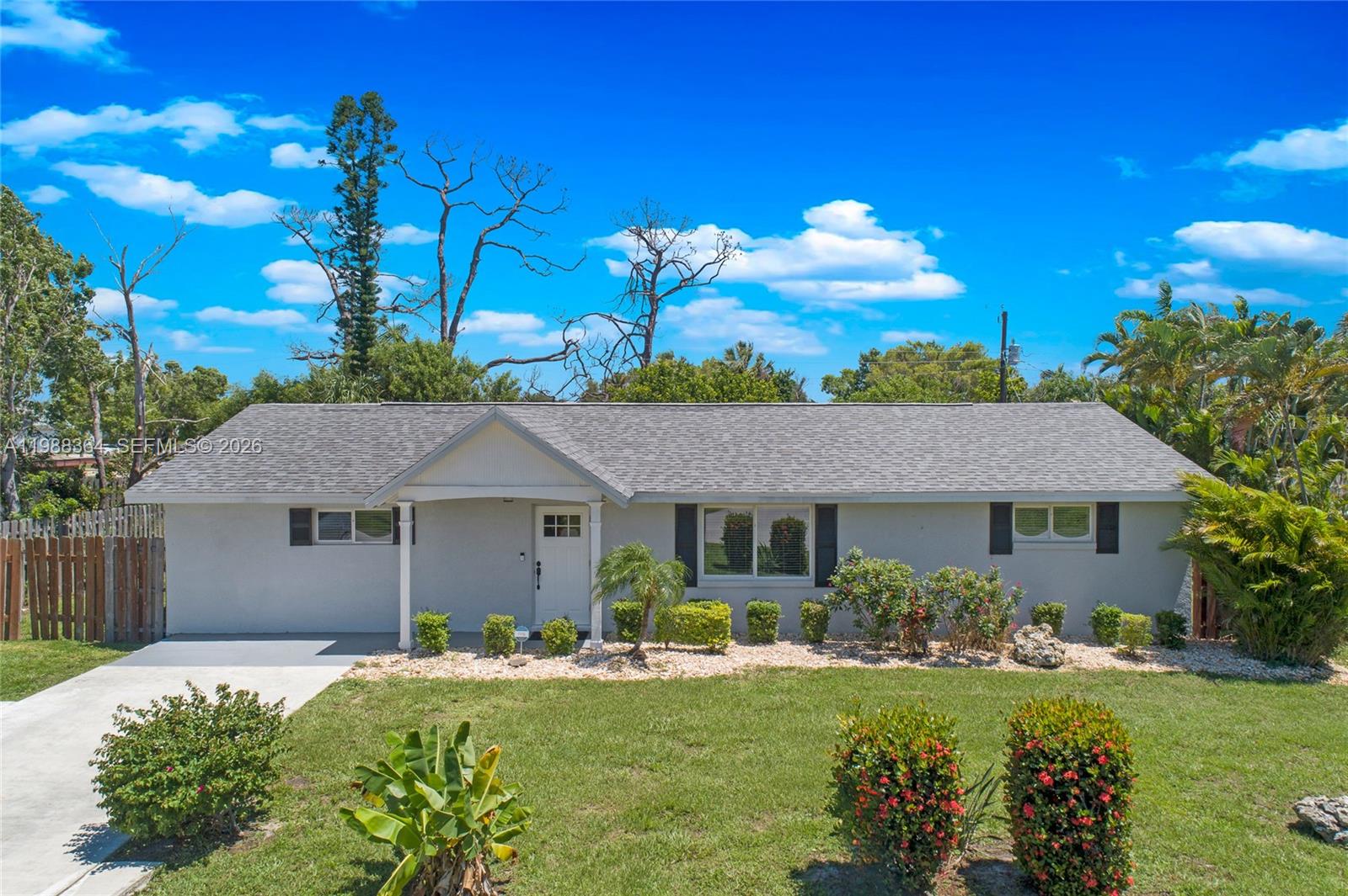 LINDA LOMA - Residential