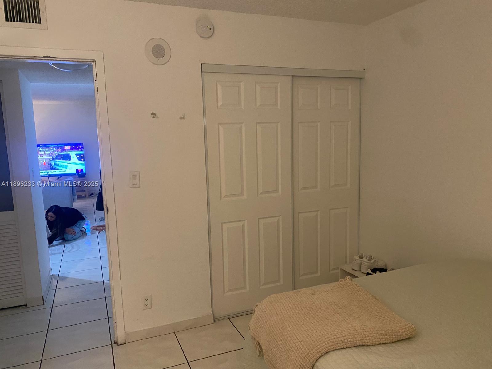 PLAZA OF AMERICAS CONDO P - Residential