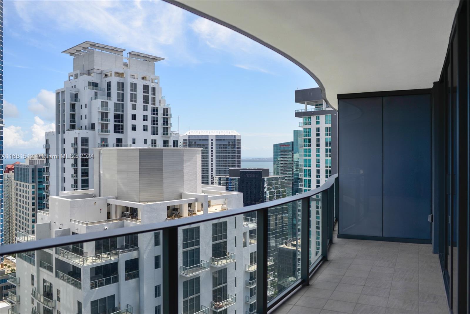 1000 Brickell Plaza 3307