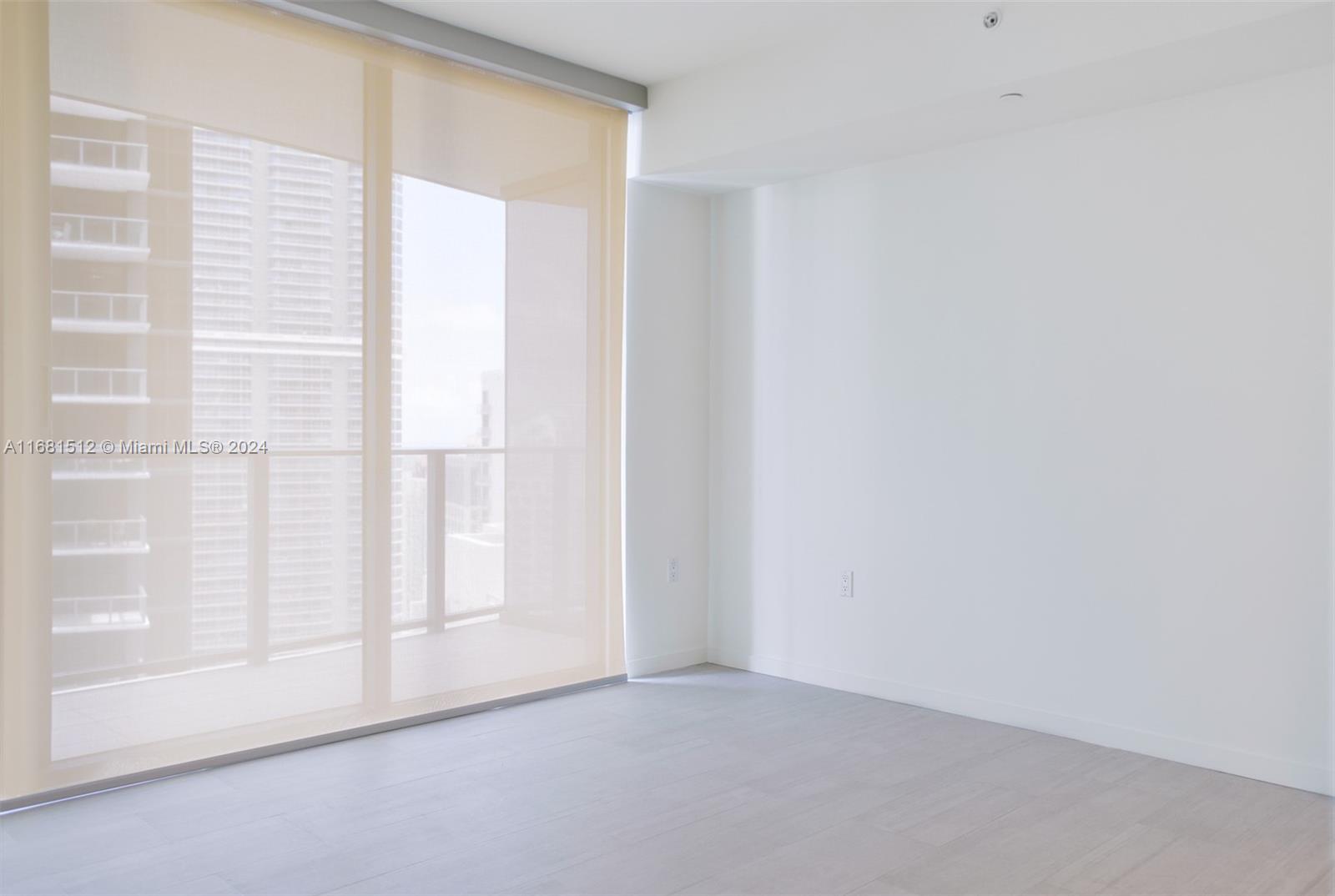 Brickell Flatiron - Residential