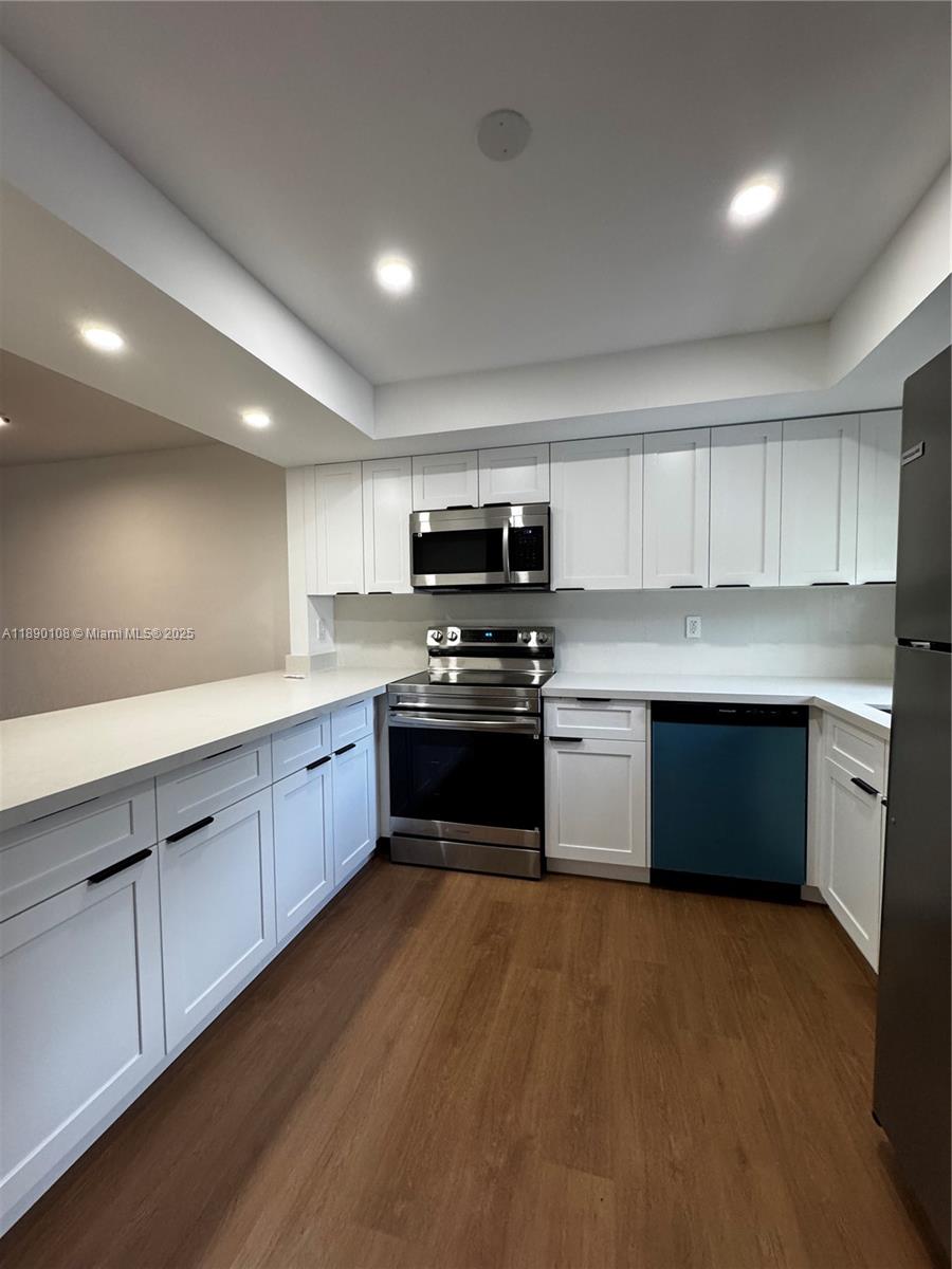 HIBISCUS GARDENS AMENDED - Residential Lease