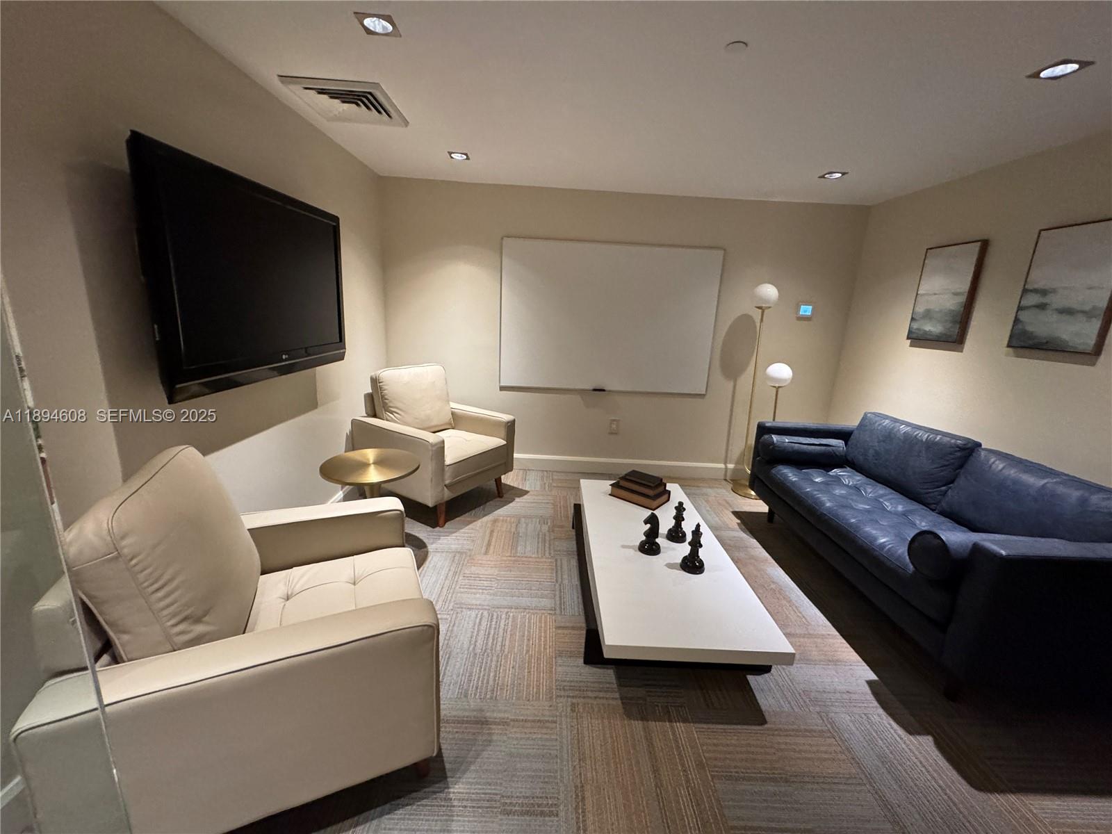 THE PLAZA 851 BRICKELL CO - Residential