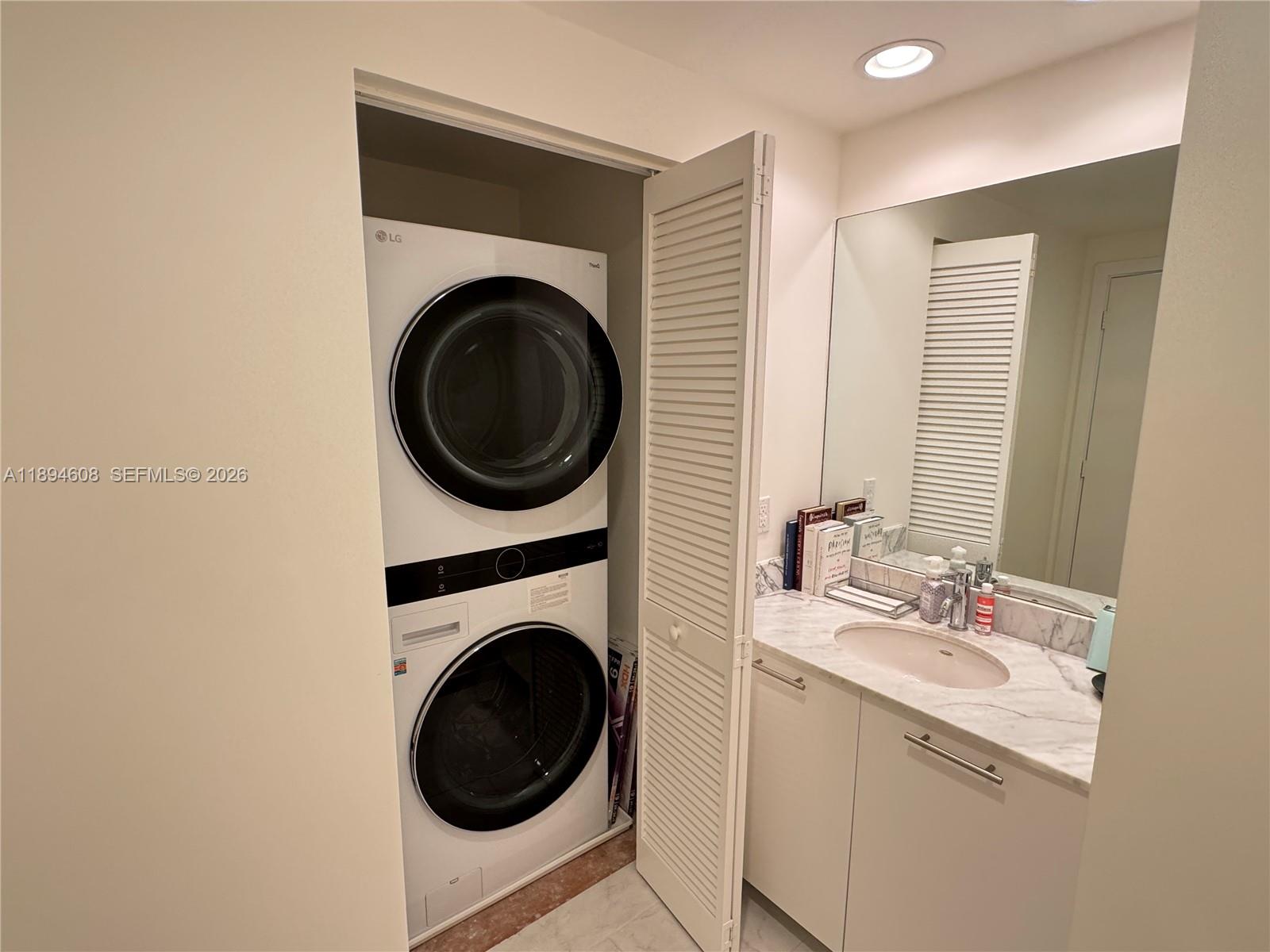 THE PLAZA 851 BRICKELL CO - Residential