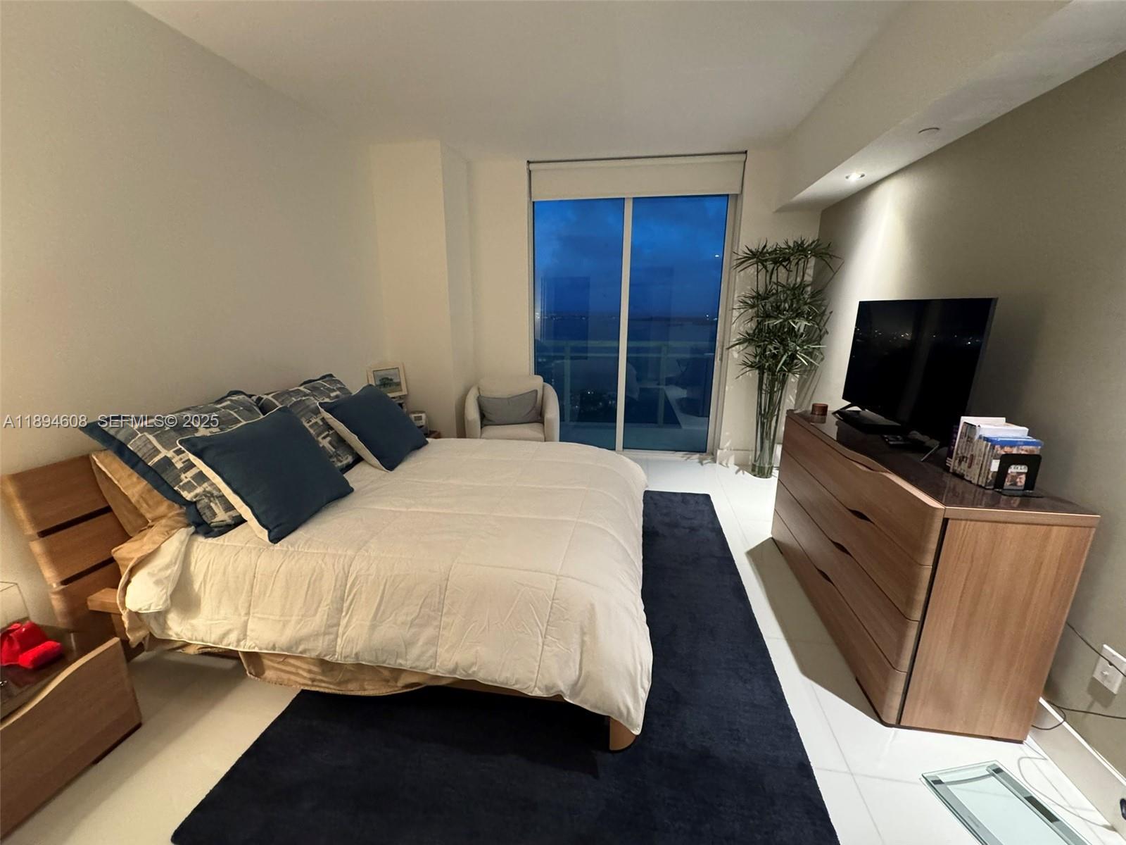 THE PLAZA 851 BRICKELL CO - Residential