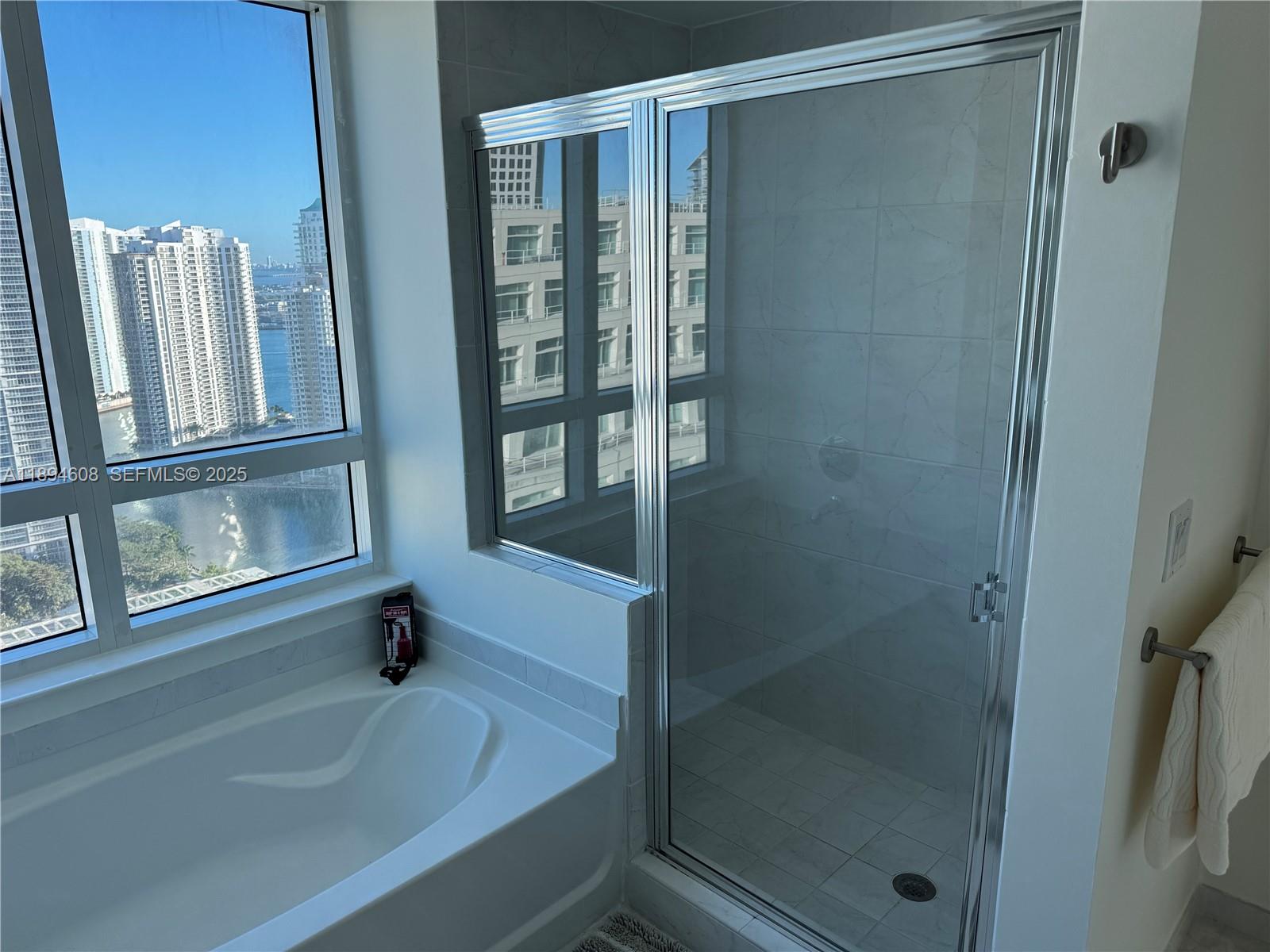 THE PLAZA 851 BRICKELL CO - Residential