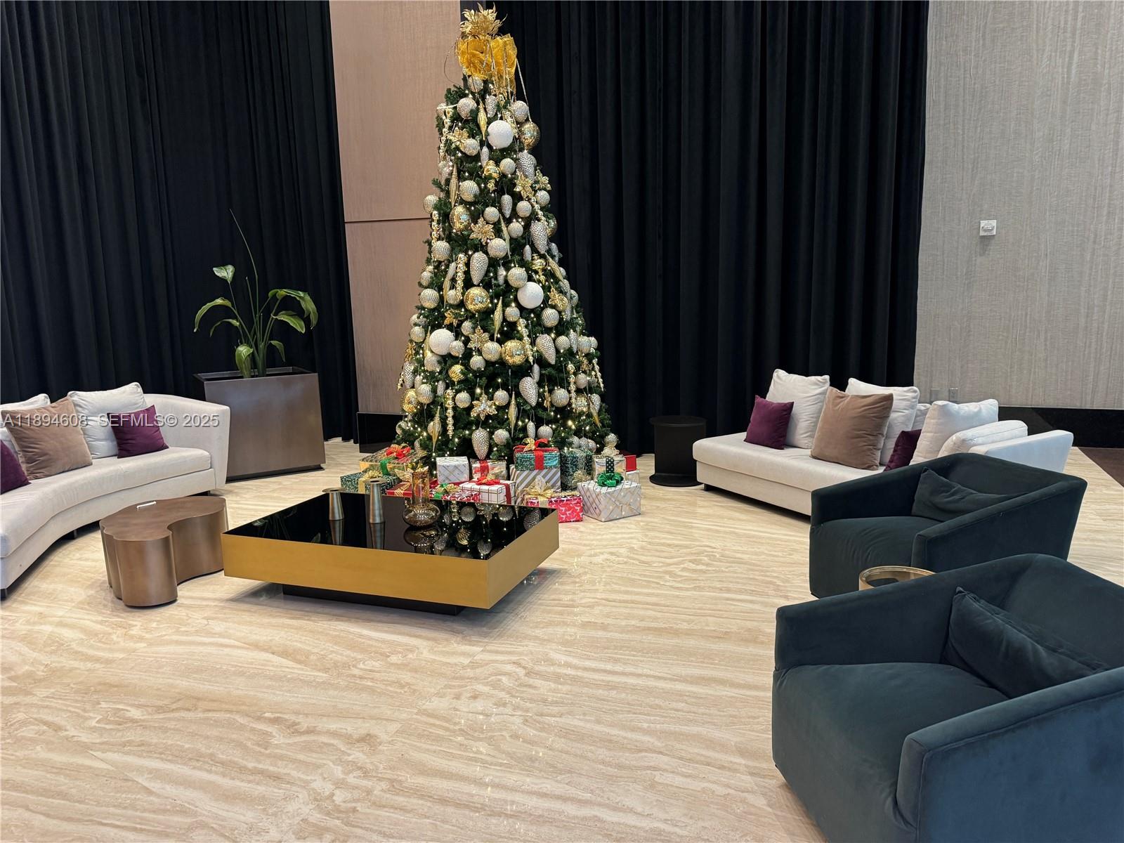 THE PLAZA 851 BRICKELL CO - Residential