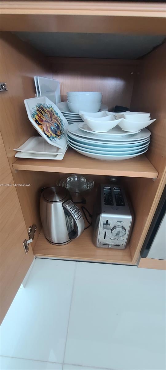 THE PLAZA 851 BRICKELL CO - Residential