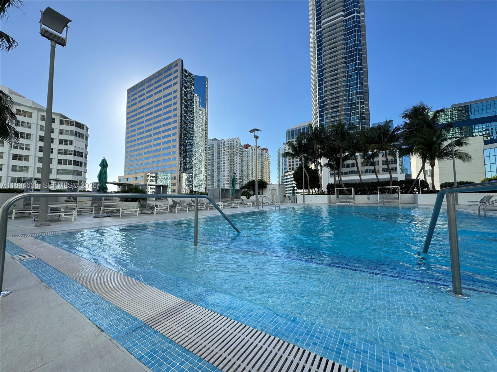THE PLAZA 851 BRICKELL CO - Residential