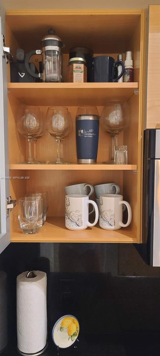 THE PLAZA 851 BRICKELL CO - Residential