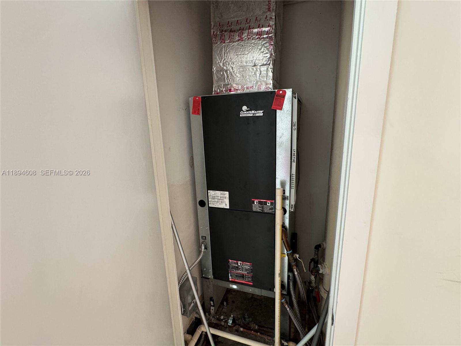 THE PLAZA 851 BRICKELL CO - Residential