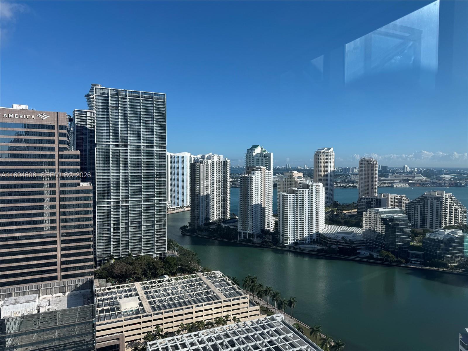 THE PLAZA 851 BRICKELL CO - Residential